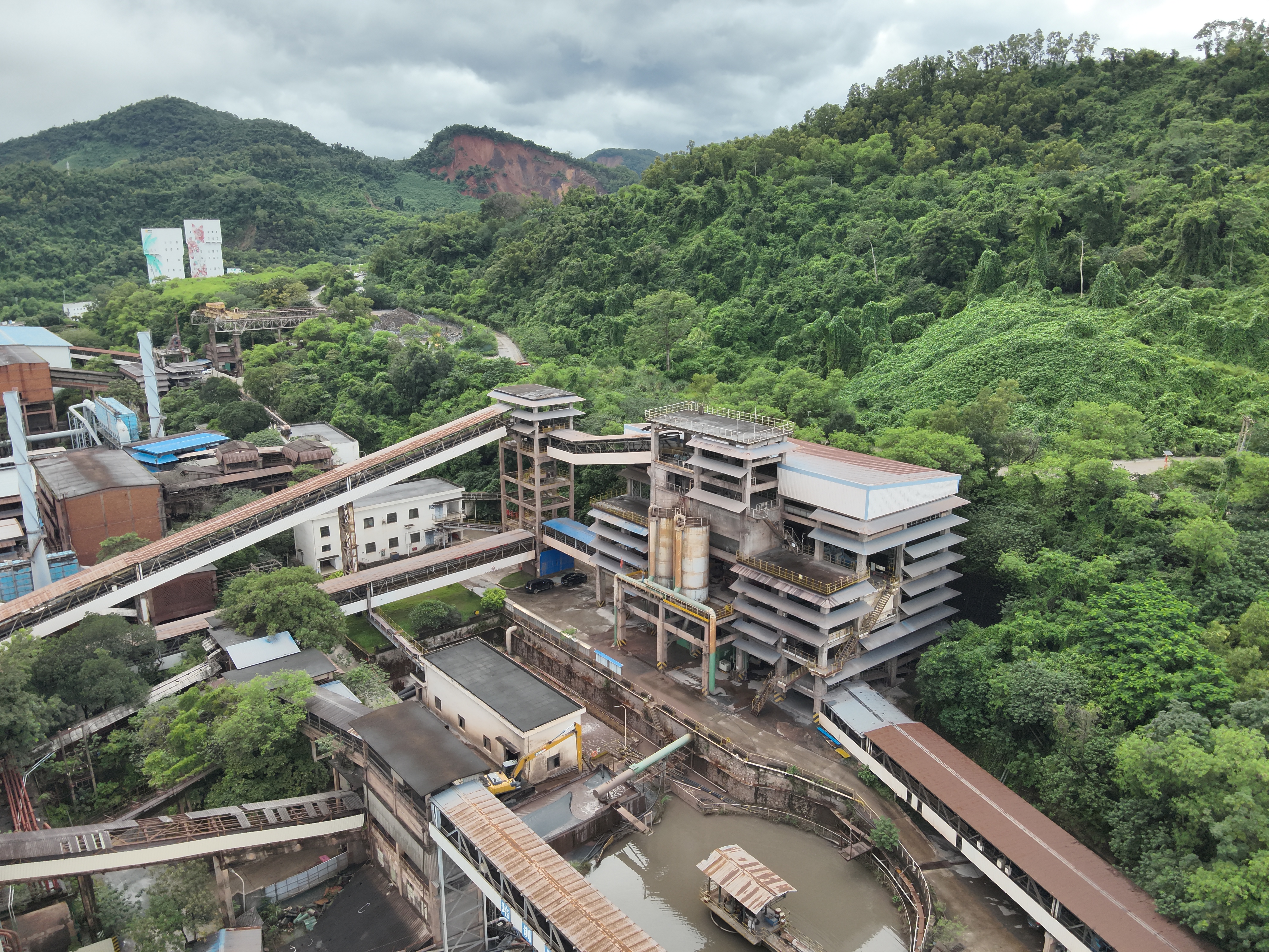 海南礦業(yè)兩項技術(shù)入選自然資源部2025年先進(jìn)適用技術(shù)目錄